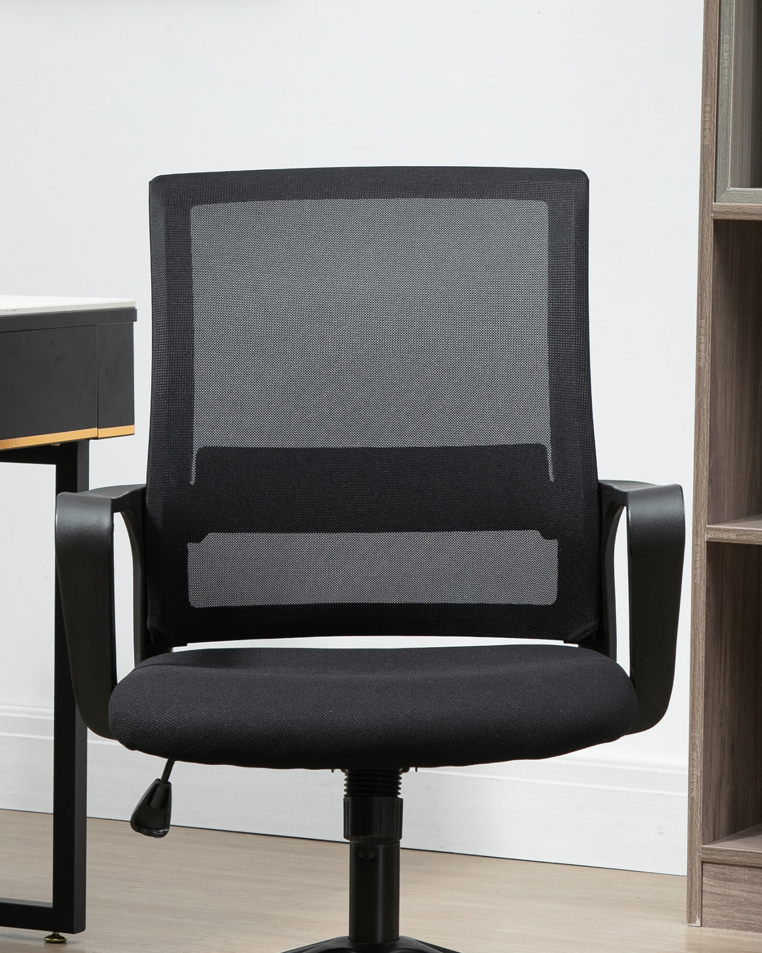 부드러운 곡선 스위블 의자 부드러운 곡선 스위블 의자