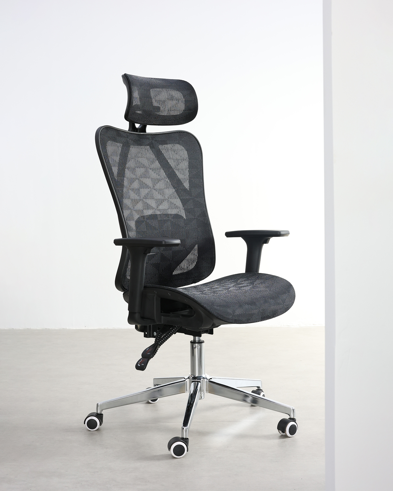 조절 가능한 팔걸이 사무실 의자 조절 가능한 팔걸이 사무실 의자