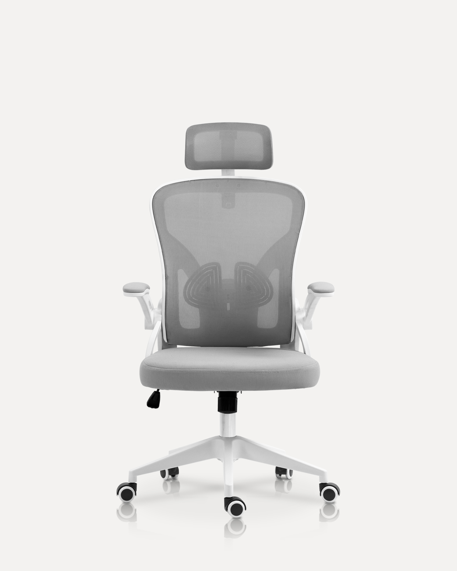 조절 가능한 팔걸이가있는 사무실 의자 조절 가능한 팔걸이가있는 사무실 의자